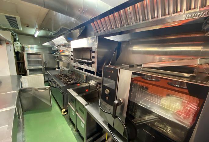 【福岡 赤坂 居抜き物件】赤坂駅徒歩3分／飲食店居抜き25坪／居酒屋居抜き／重飲食可／大正通り沿い／天神徒歩圏